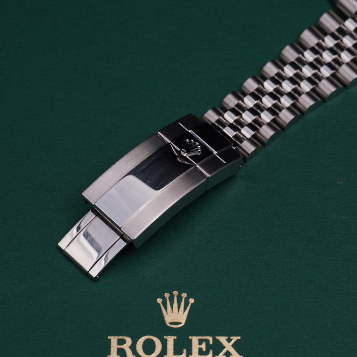 Rolex GMT-Master II 126710BLNR Batman Jubilee – 2019 Full Set — 3