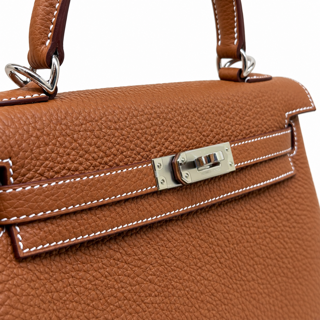 Kelly 25 Retourné - Gold Togo PHW — 8